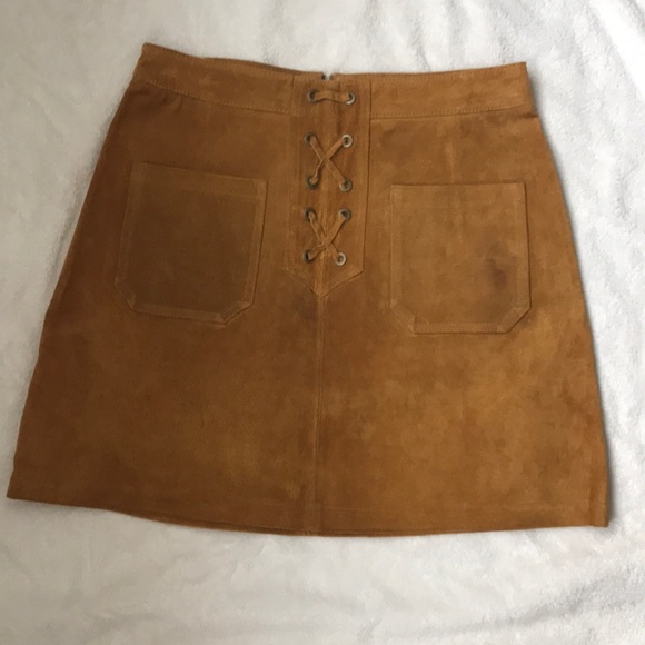Genuine leather skirt from Spain! - Picture 2 of 5